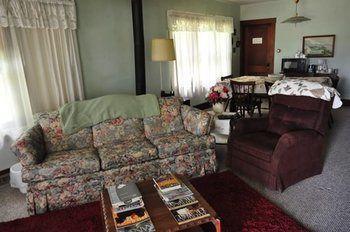 Lazy T Ranch Guest House Manhattan Exteriér fotografie