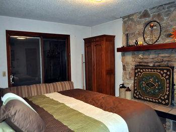 Lazy T Ranch Guest House Manhattan Exteriér fotografie